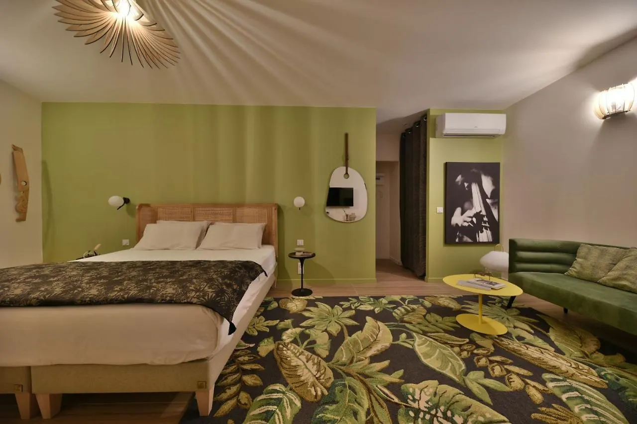 Hotel Monte Alta Salon-de-Provence 0*,